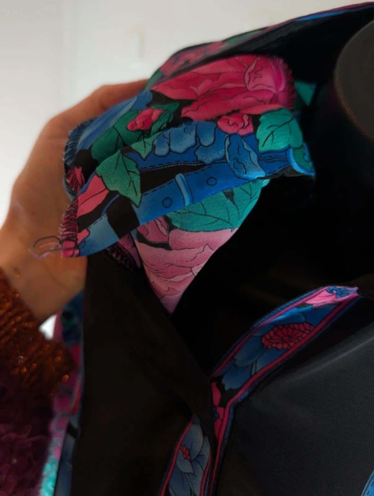 Dae Ho Vintage Floral Equestrian Blouse – Black – Puff Sleeve – UK 10/12