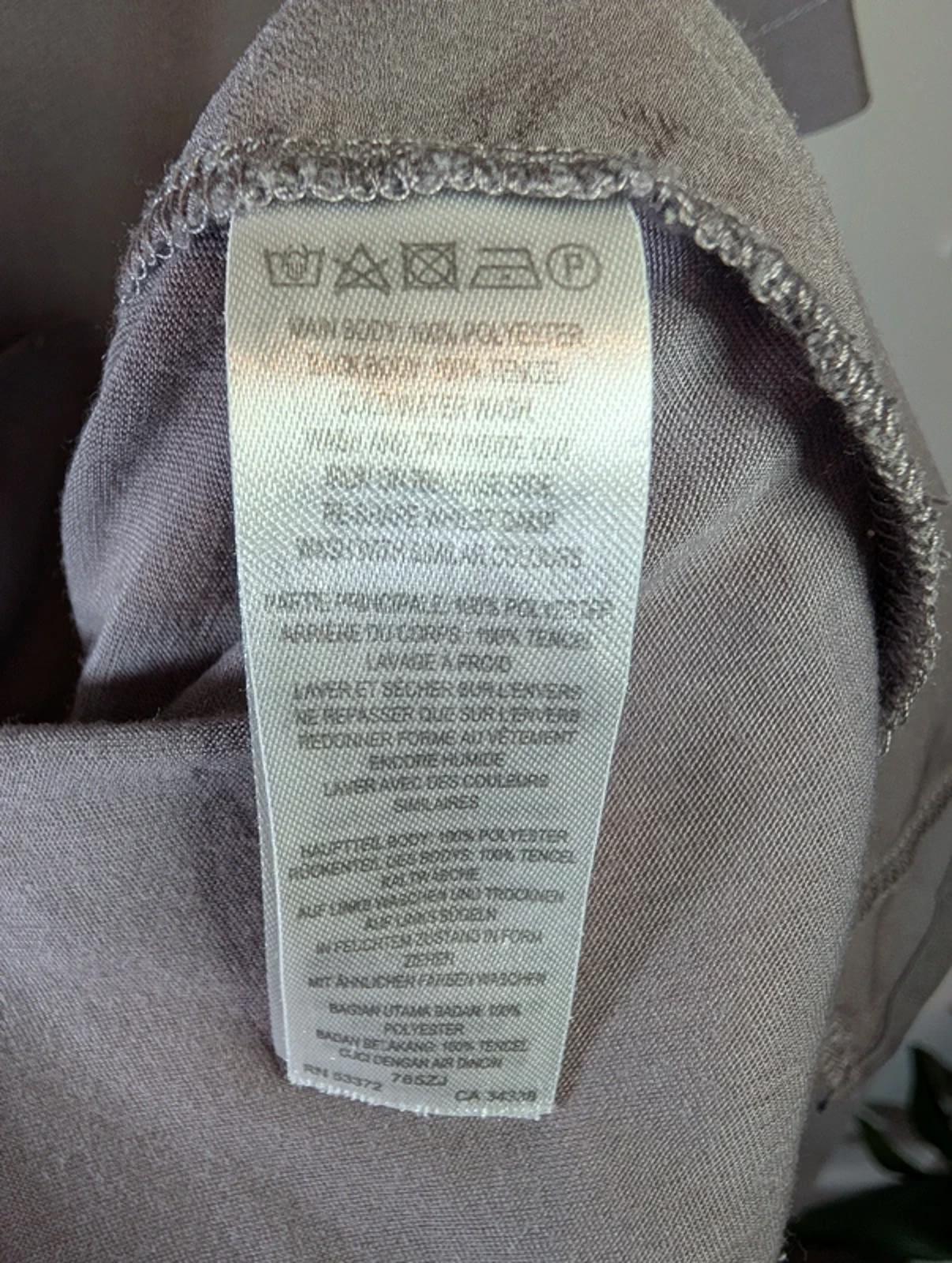 French Connection taupe mixed-fabric T-shirt with pocket large