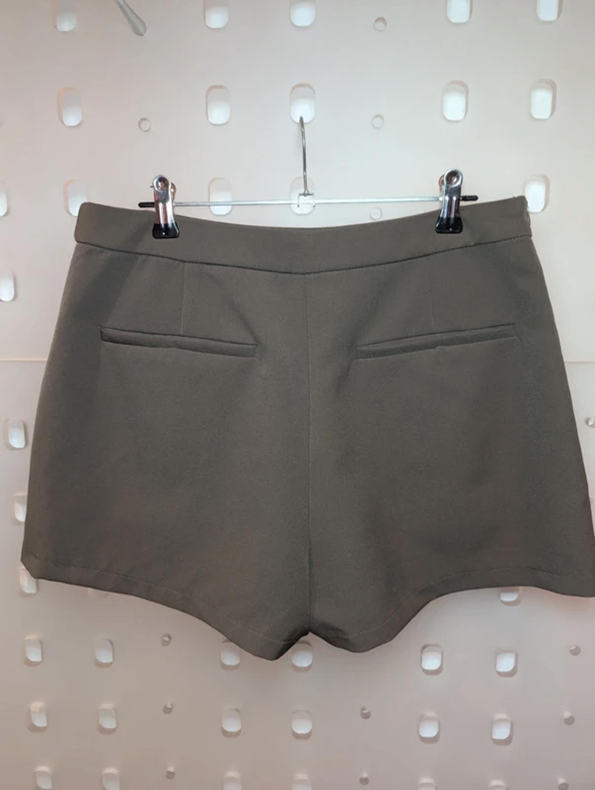 Lavish Alice Utility Cargo Shorts UK12