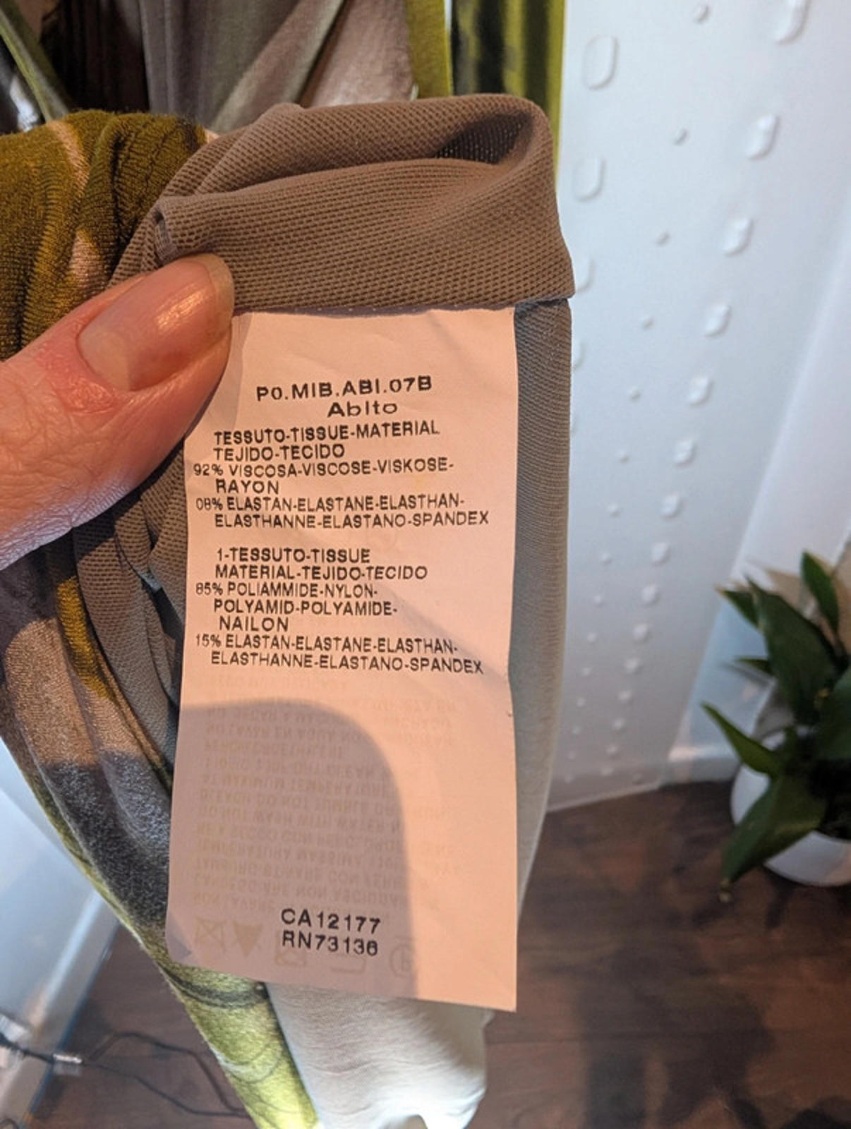 🖤 Max Mara wrap midi dress – Medium