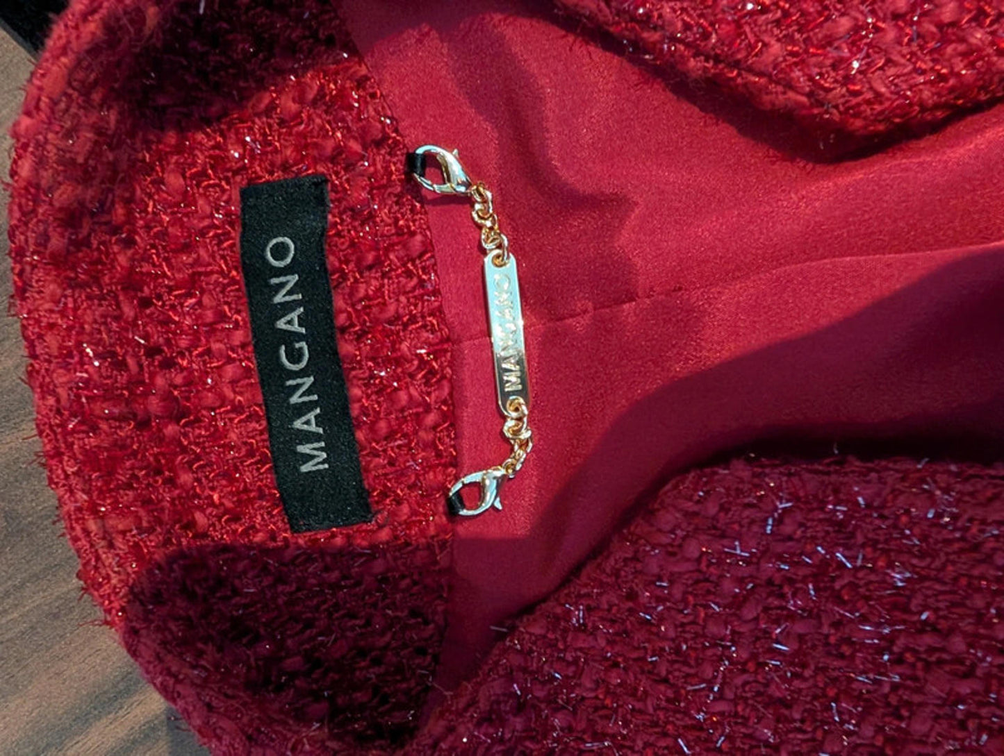 Mangano Cropped Bouclé Jacket – IT42 (UK 10) Gold Detail