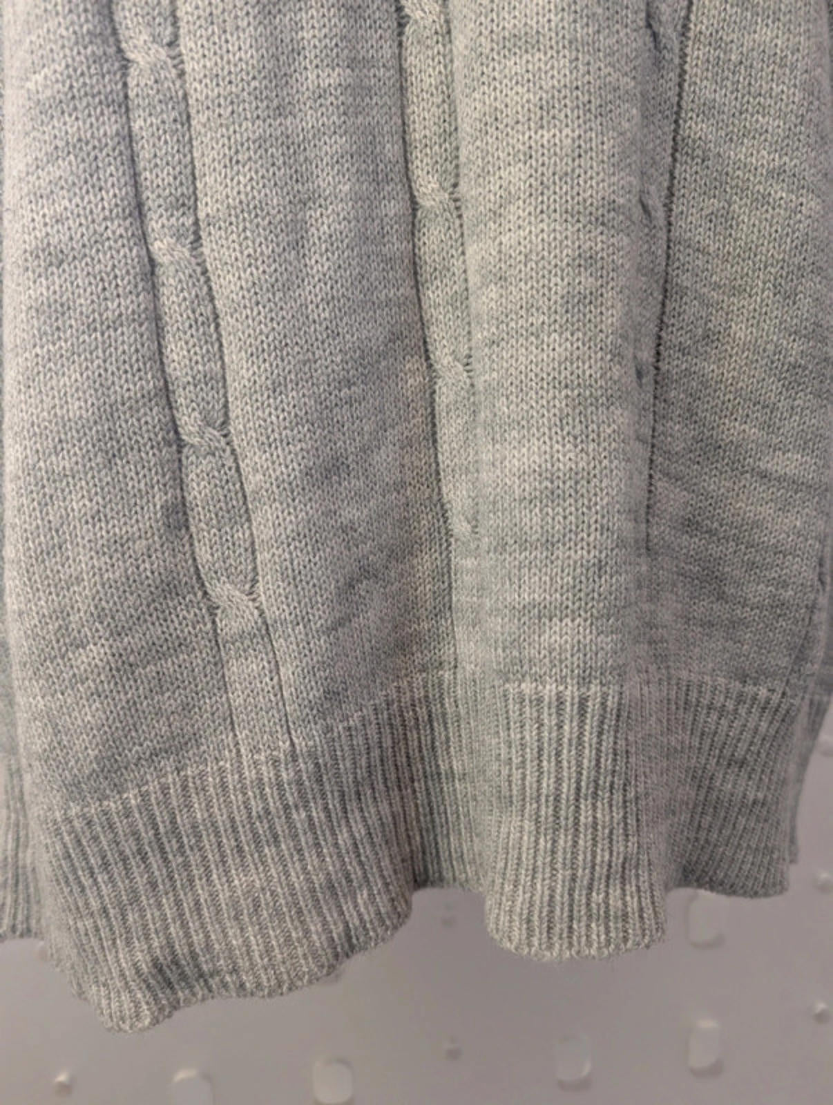 Ryan Keith Grey Cable Knit Sweater Vest – Size L
