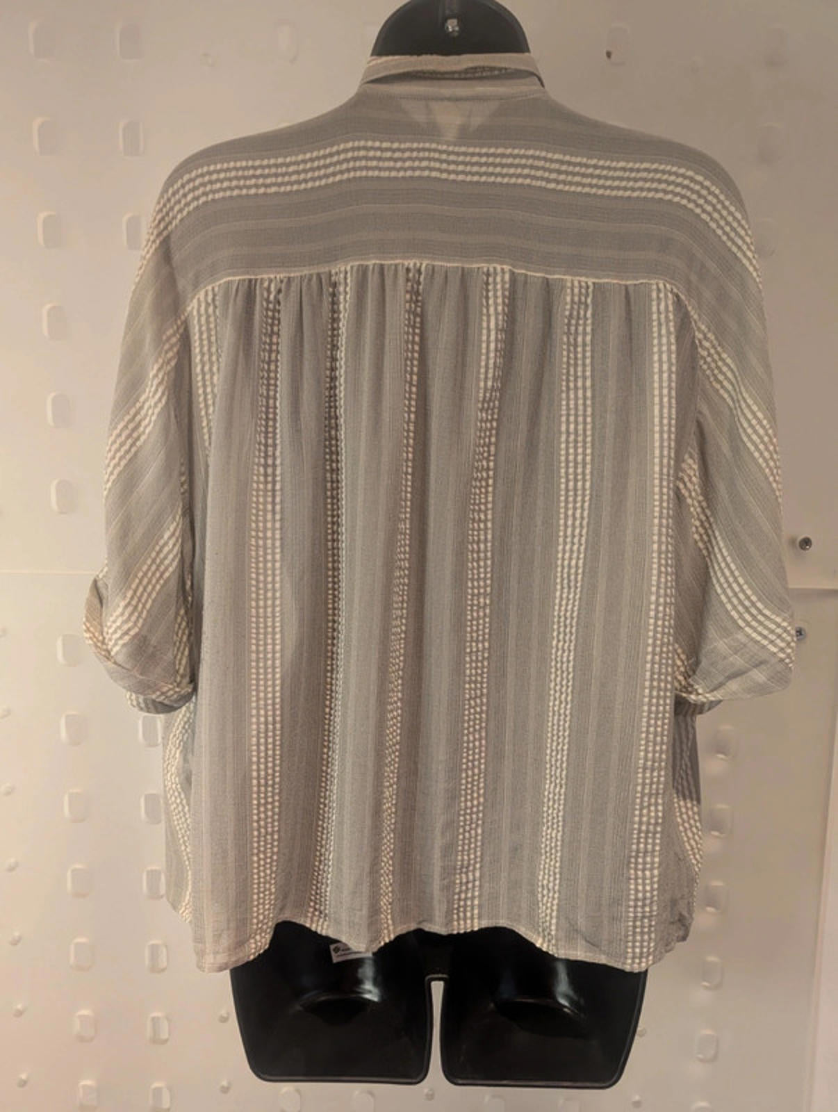 MaxMara Pure Silk Striped Blouse – Made in Italy – Size 12 (IT 44)