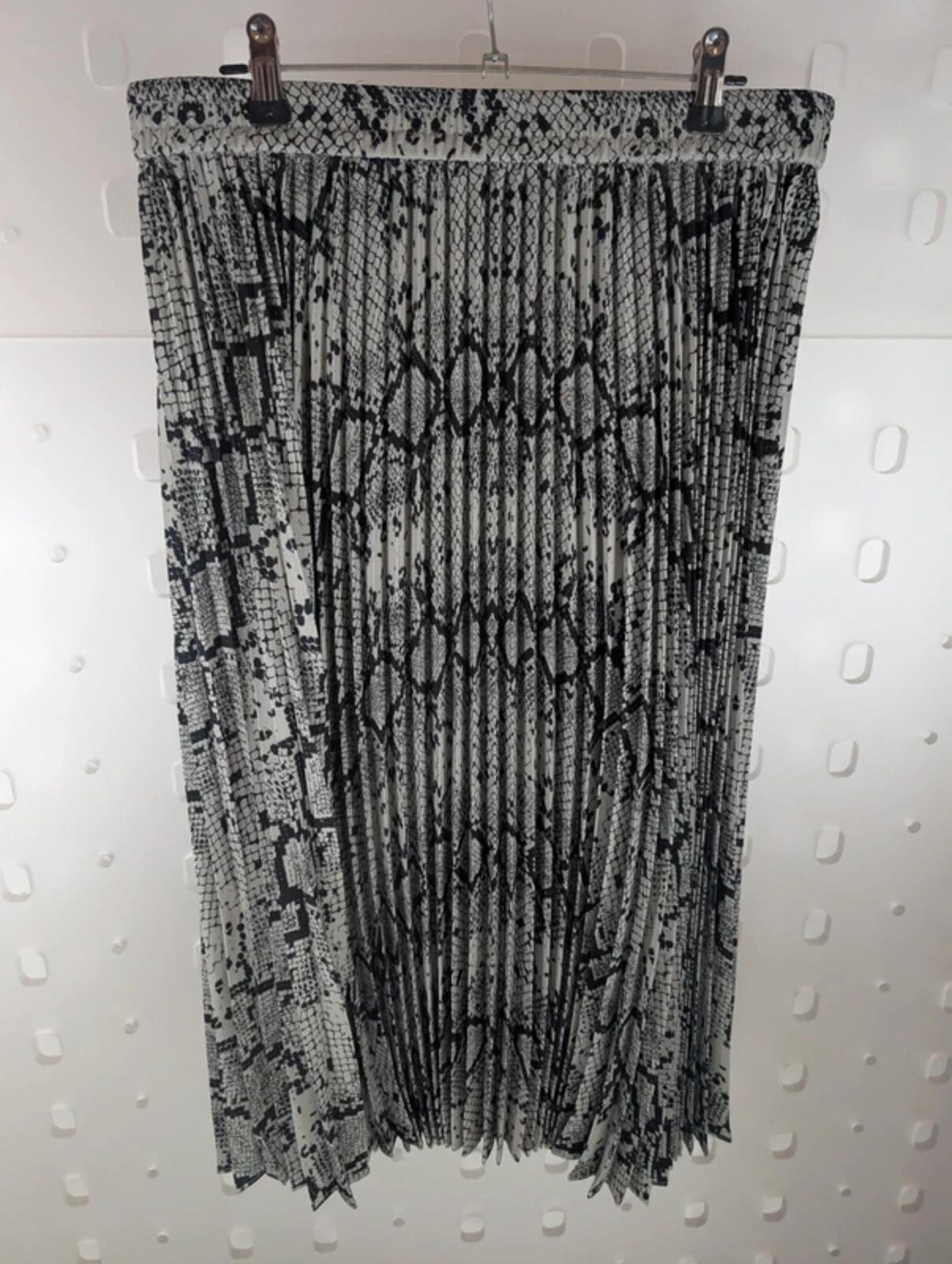 Halogen Snake Print Pleated Midi Skirt Grey Black Medium