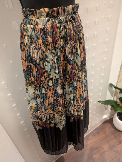 Next x Morris & Co. Pleated Midi Skirt – UK 8 / EUR 36