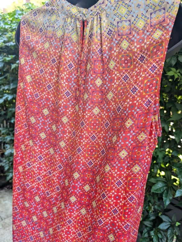 DR2 Geometric Print Longline Blouse Coral Pink Large