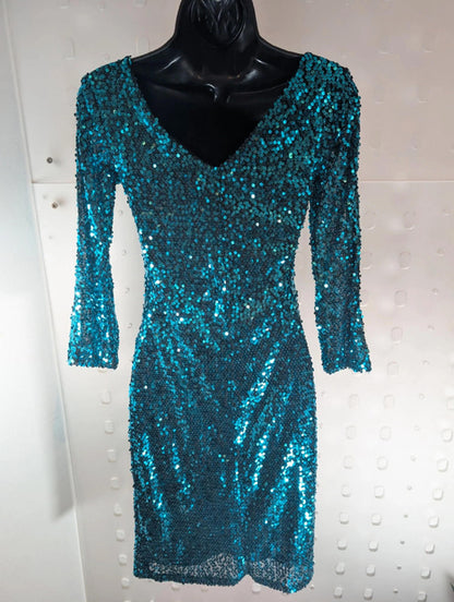 Stunning Turquoise Sequin Bodycon Dress – UK 6