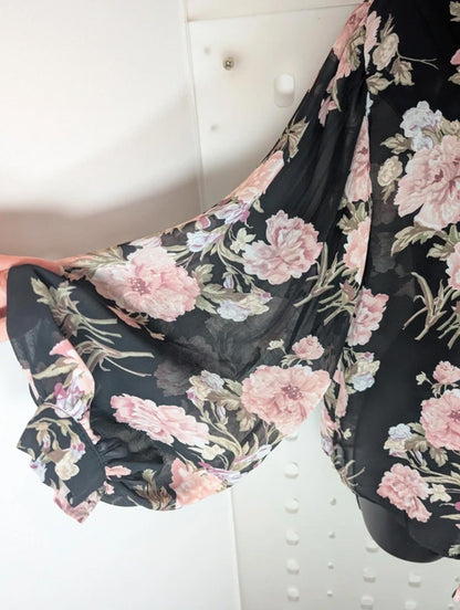 Vintage Queen Sheer Pussy Bow Blouse Small – Whimsy Gothic Lolita