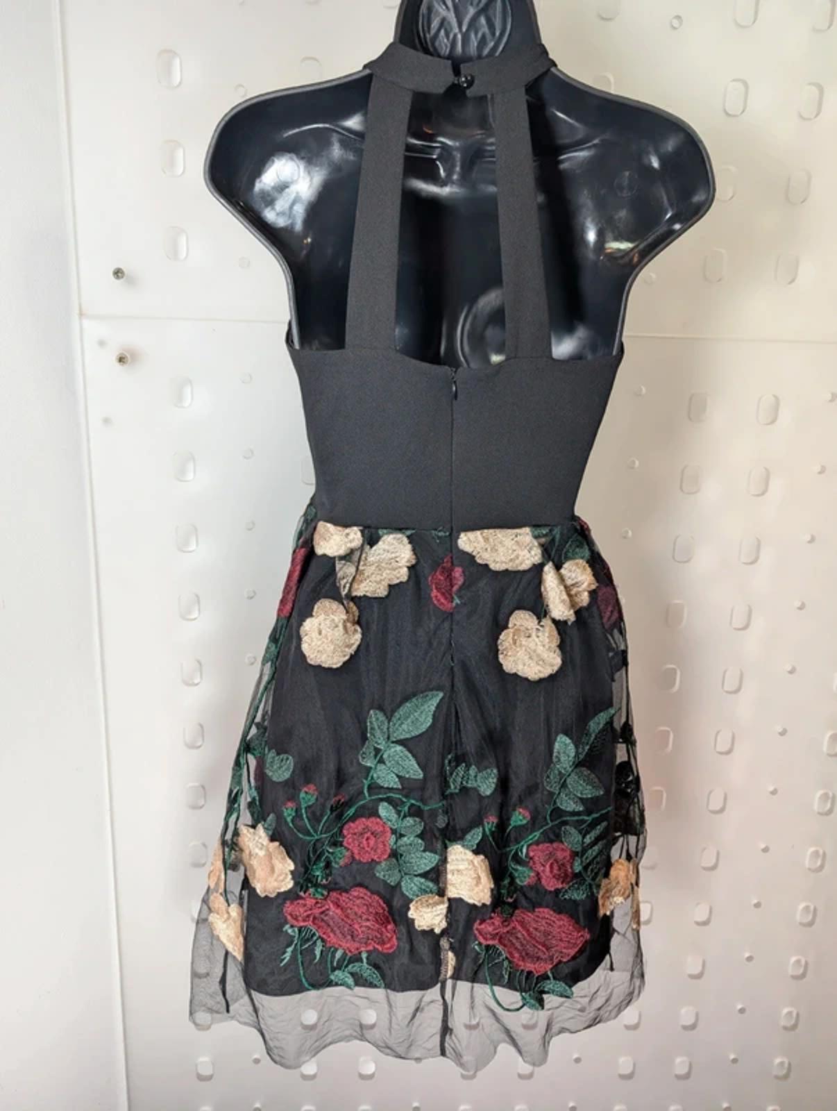 Ada Gatti Halter Neck Embroidered Dress (Made in Italy) Size S