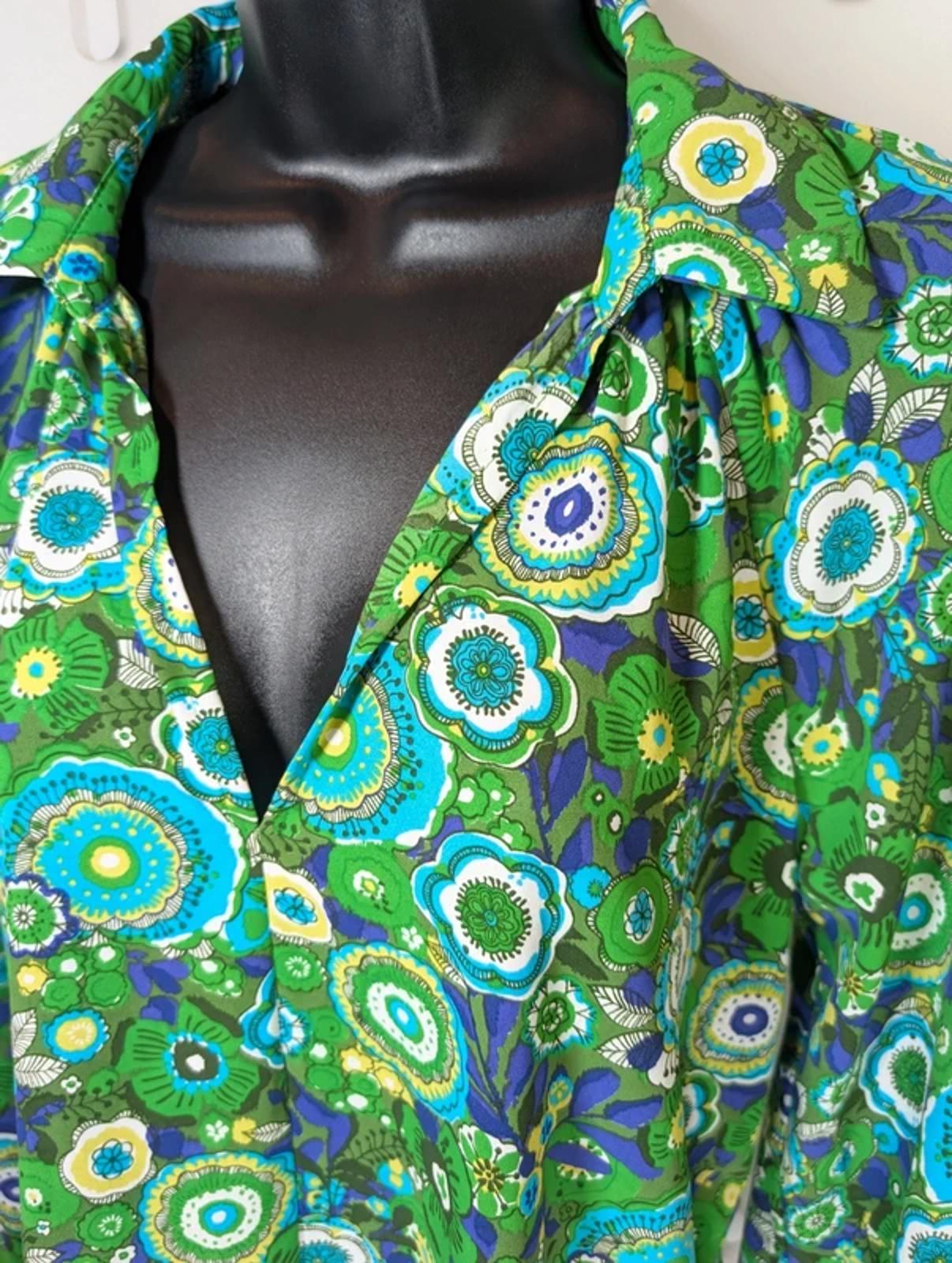 Traffic People 70s Print Blouse Size S Retro Green Floral NWT RRP £76
