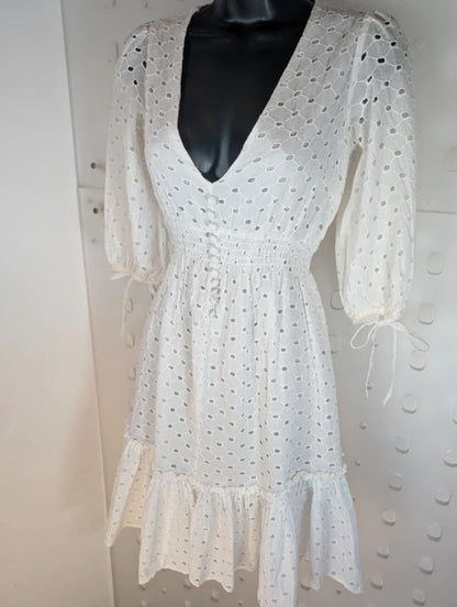 Taylor White Broderie Anglaise Dress Fit & Flare Cotton Size 4
