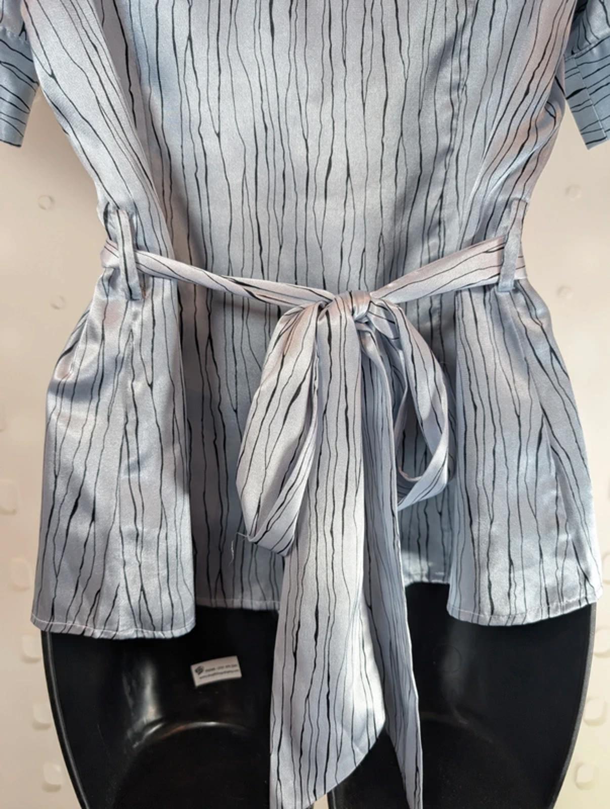 BCBG Max Azria Tie Waist Blouse Soft V Neck Button Front UK6