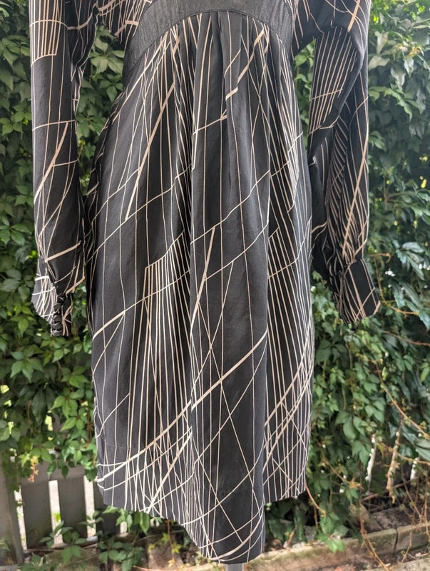 Day Birger et Mikkelsen 100% Silk Oriental Print Midi Dress Size 40 UK14