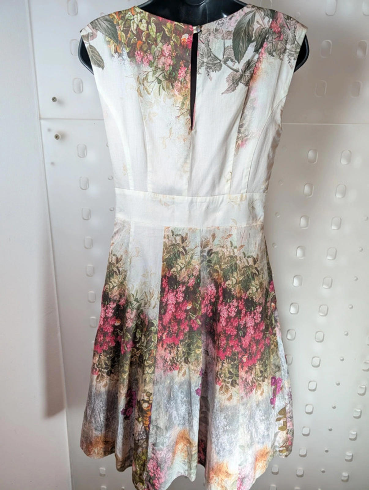 Floral Fit & Flare Cotton Dress – UK 10
