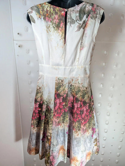 Floral Fit & Flare Cotton Dress – UK 10