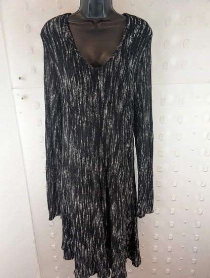 Sixteen47 Dawn French Black Grey Open Knit Dress Size 4