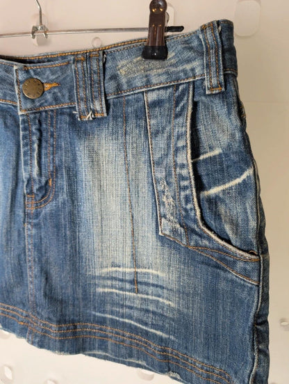 Vintage Jeanstar 100% Cotton Denim Mini Skirt 30” Waist Grunge Y2K