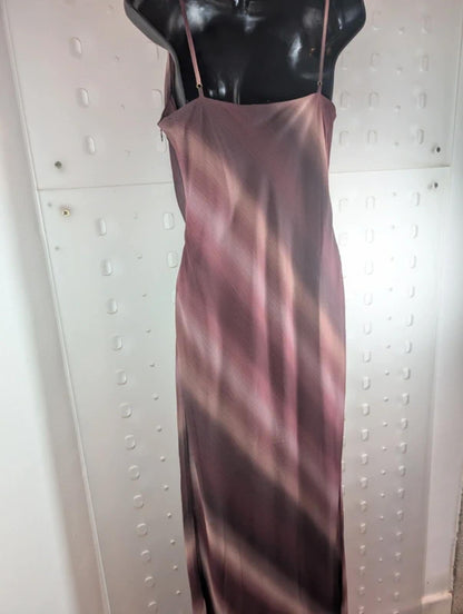 Pretty Lavish Ombre Maxi Slip Dress Burgundy UK12