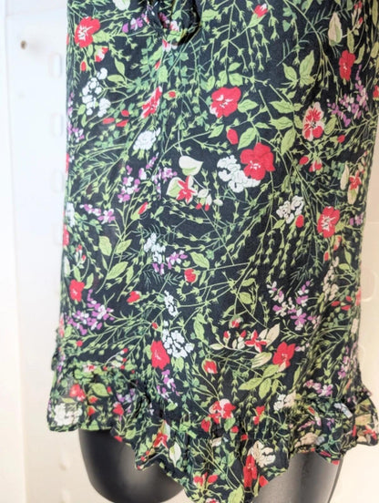 Black Ditsy Floral Blouse – Tie Neck Ruched Front – Lightweight – UK 8