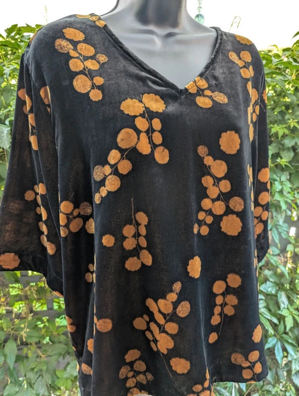 Masai Velvet Burnout Top Black Gold XL