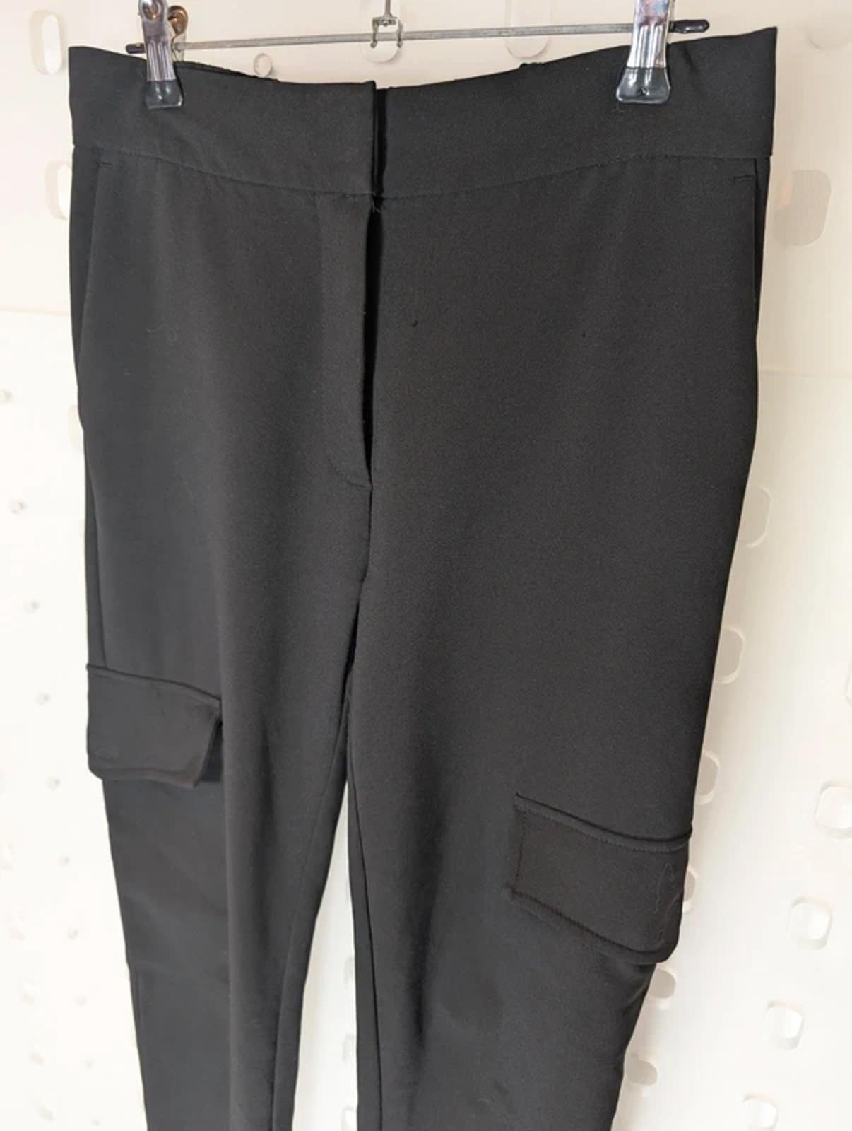 Leveté Room Black Cargo Joggers XS