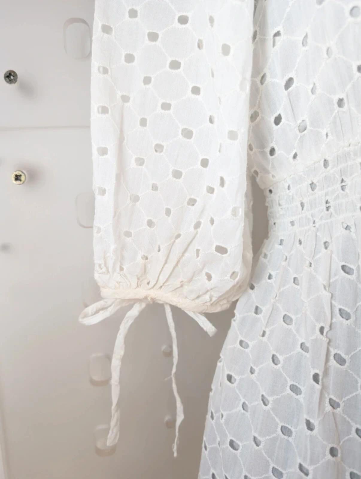Taylor White Broderie Anglaise Dress Fit & Flare Cotton Size 4