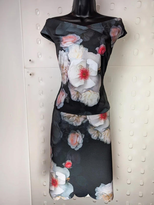 Ted Baker 2 Piece Set – Moody Floral Print, Rose Gold Zip – UK 10/12