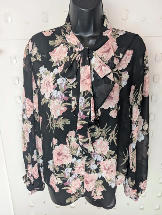 Vintage Queen Sheer Pussy Bow Blouse Small – Whimsy Gothic Lolita