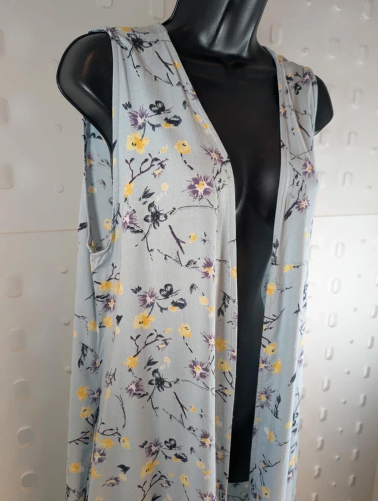 Cotton Traders Open Back Waistcoat Floral Viscose 8/10 NWT