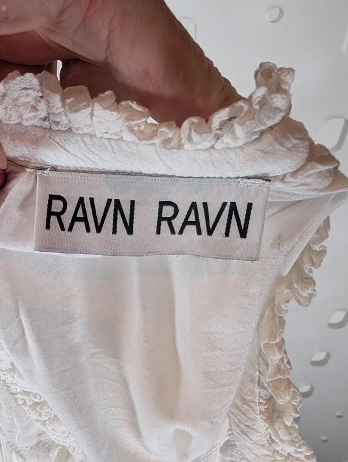 Ravn Ravn ‘Tatti’ White Boho Blouse Small Lace Detail