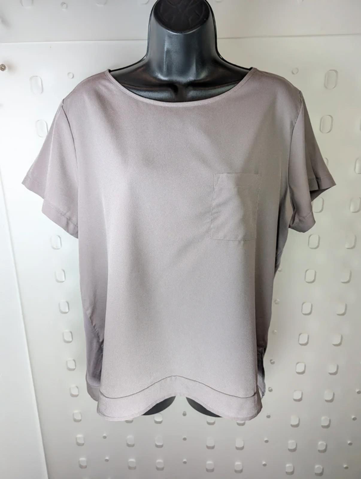 French Connection taupe mixed-fabric T-shirt with pocket large