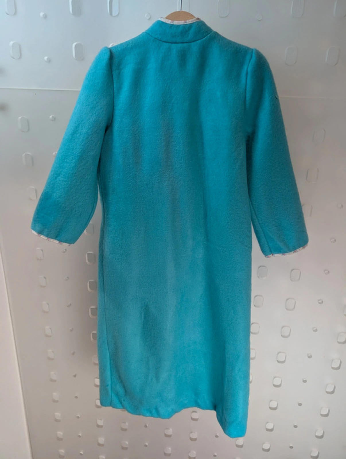 Vintage 1960s girls’ dressing gown – age 5/6.