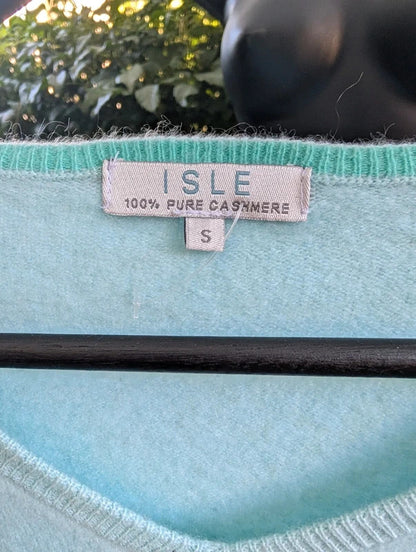 Isle Pure Cashmere V Neck Jumper Mint Green UK8