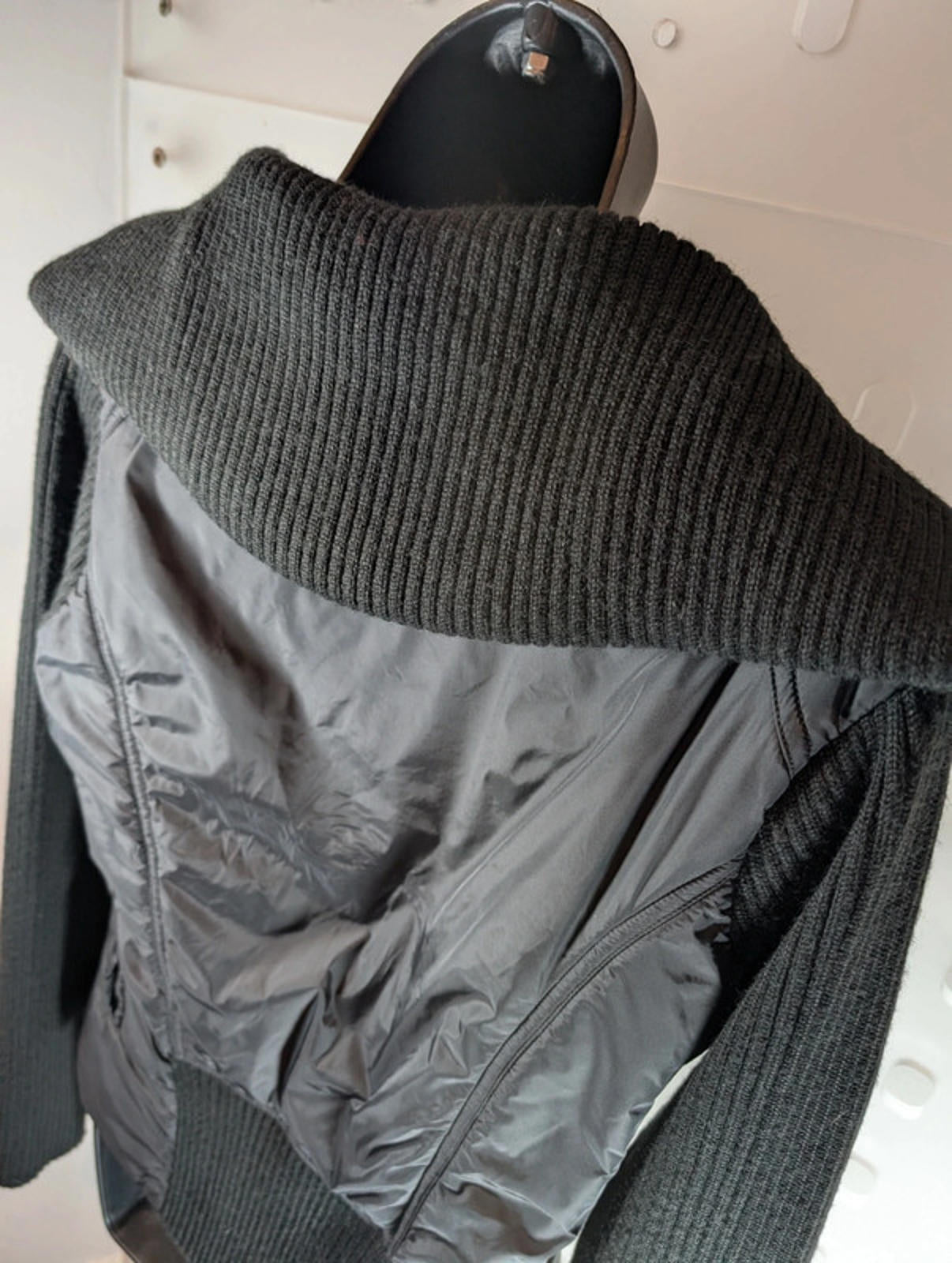 Max & Co Quilted Jacket with Ribbed Knit Sleeves – UK 10