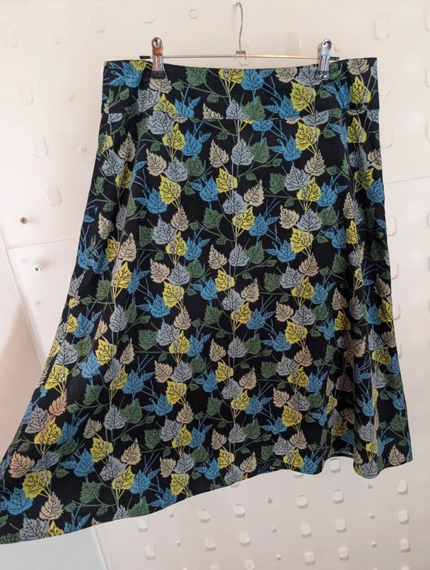 Patra Cotton Needlecord Leaf Print Midi Skirt Medium