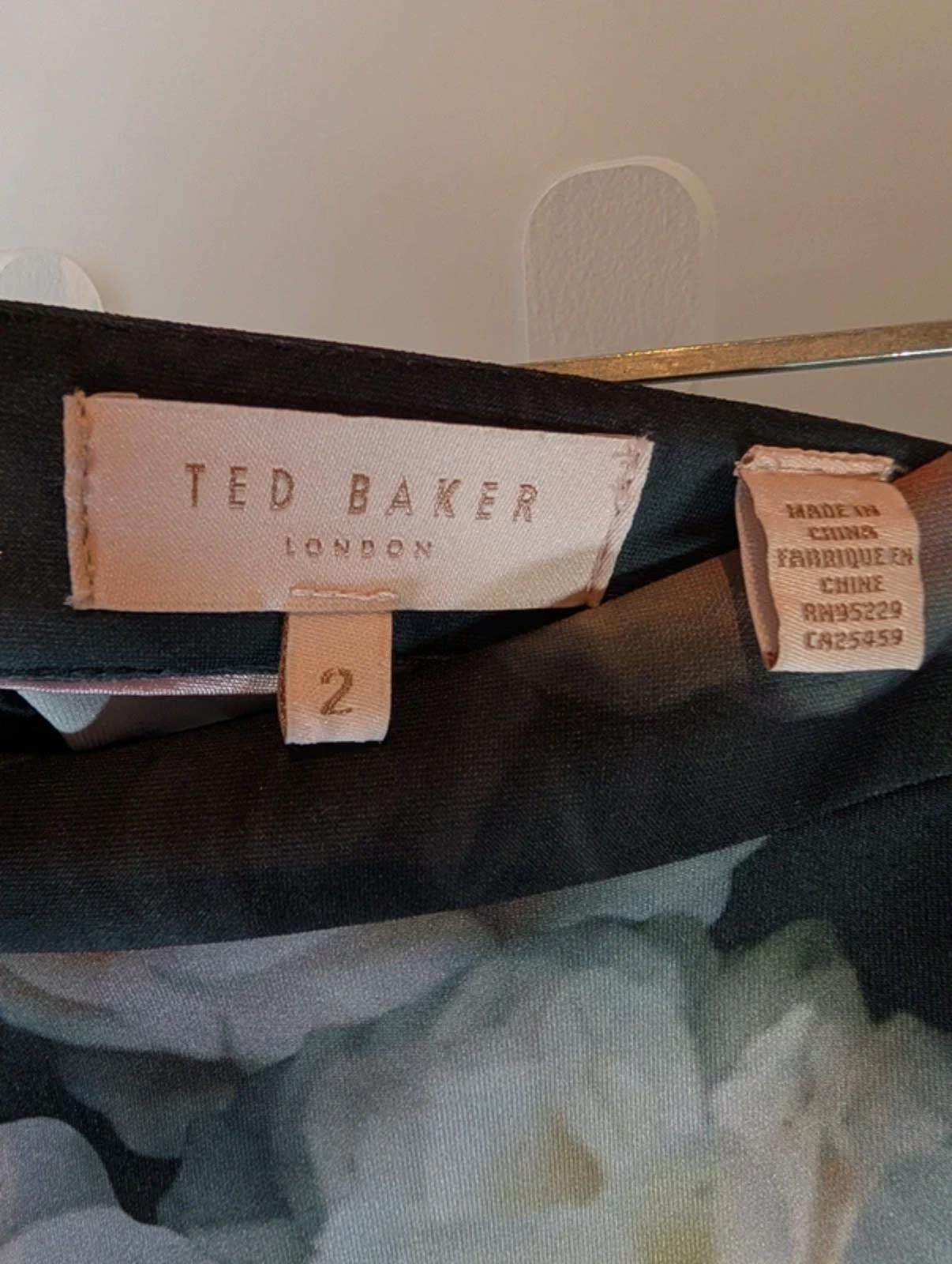 Ted Baker 2 Piece Set – Moody Floral Print, Rose Gold Zip – UK 10/12