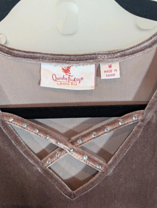Quacker Factory Taupe Velvet Diamanté Top Size M