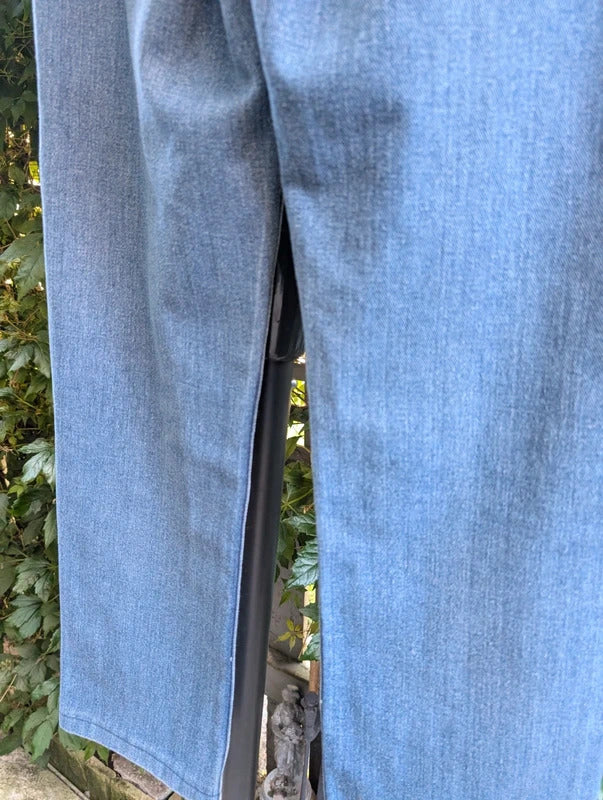 Life & Glory Straight Leg Jeans Blue W30