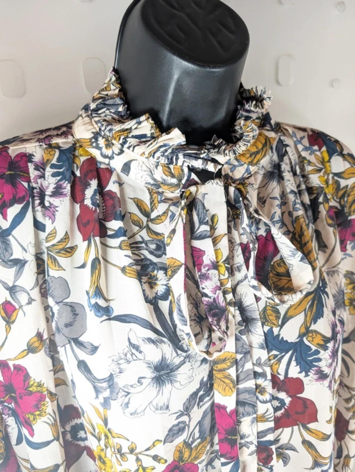 Per Una floral frill blouse UK18.