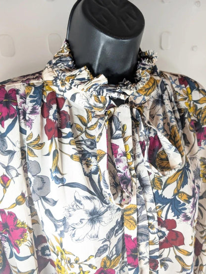 Per Una floral frill blouse UK18.