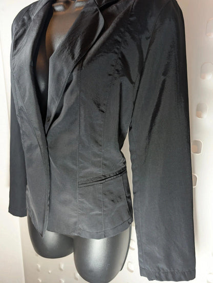 Emporio Armani tailored jacket – Italian 42 (approx UK 10)