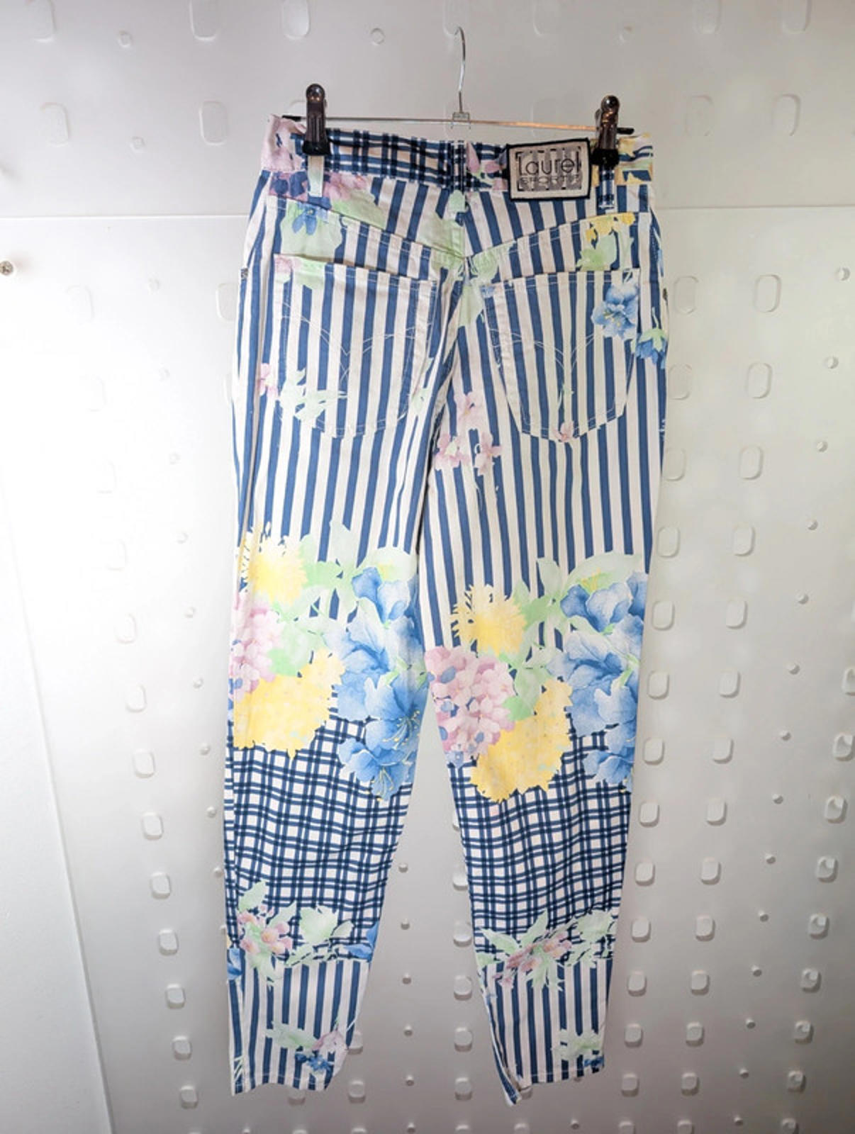 Laurèl Club Sportif High-Waisted Skinny Jeans XS – Statement Print
