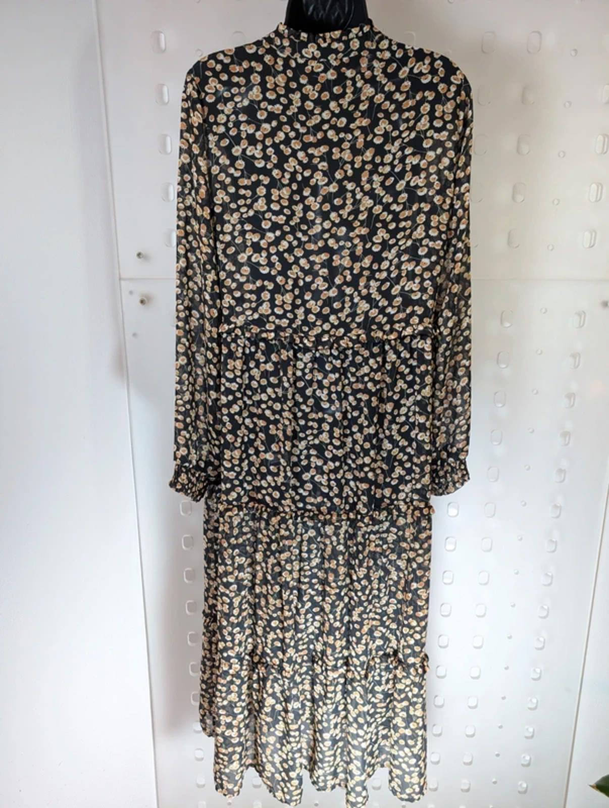 Y.A.S Yasclaris Sheer Daisy Print Maxi Dress Black Boho Floral Long Sleeve