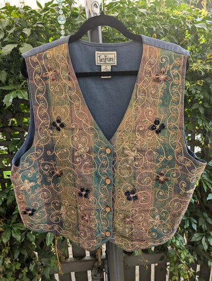 TanTrums Vintage Embroidered Cotton Waistcoat Made in India XL