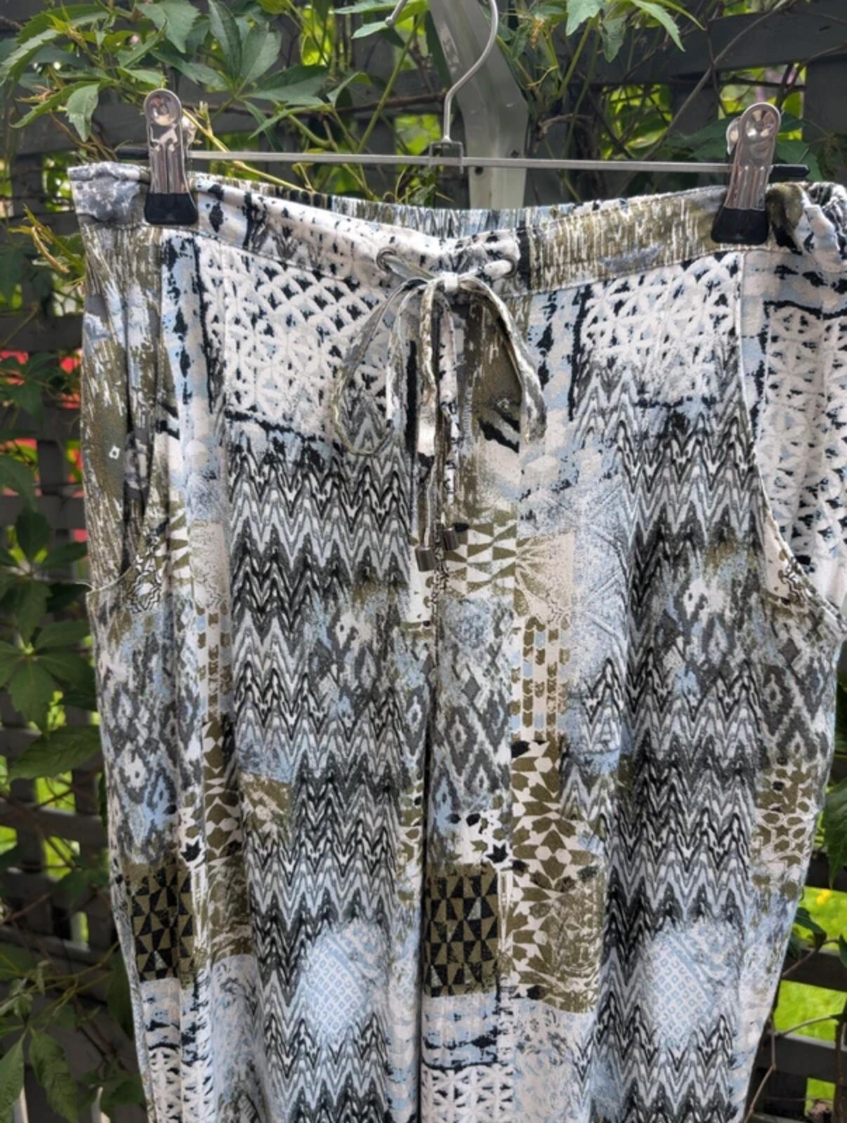 Damart aztec print viscose trousers UK10 elasticated waist boho