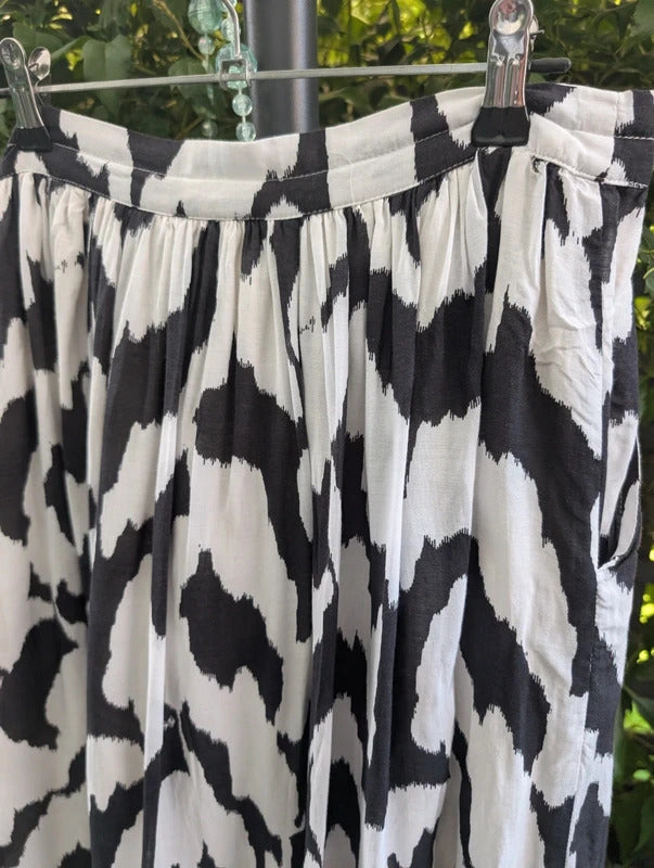 Saint Tropez Zebra Print Midi Skirt XS UK8/10