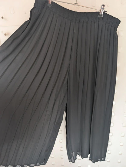 Vintage Pleated Sheer Culottes Eesheta Girl UK Made