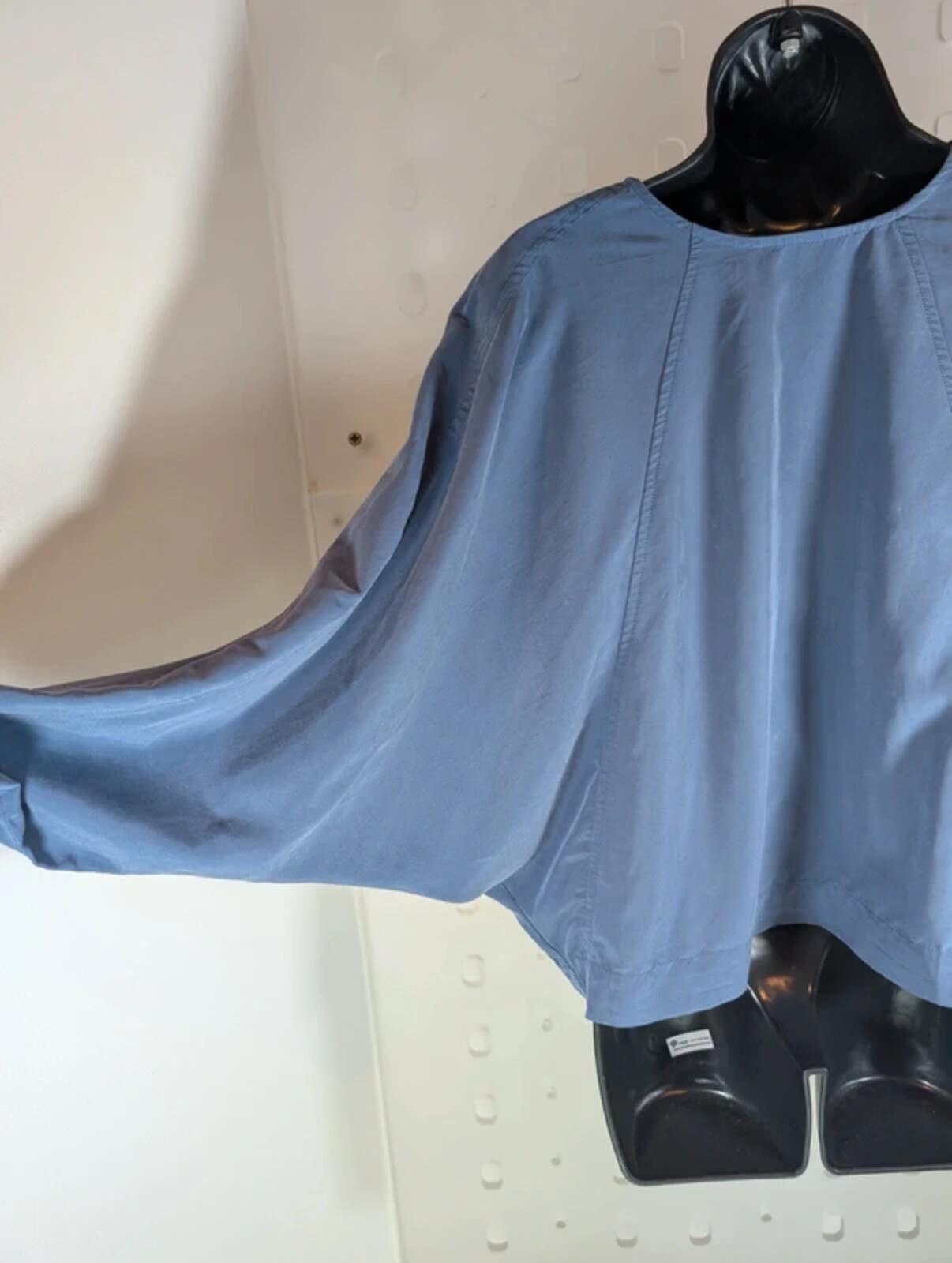 Minimalist Batwing Popper Blouse Blue Grey Lagenlook S/M