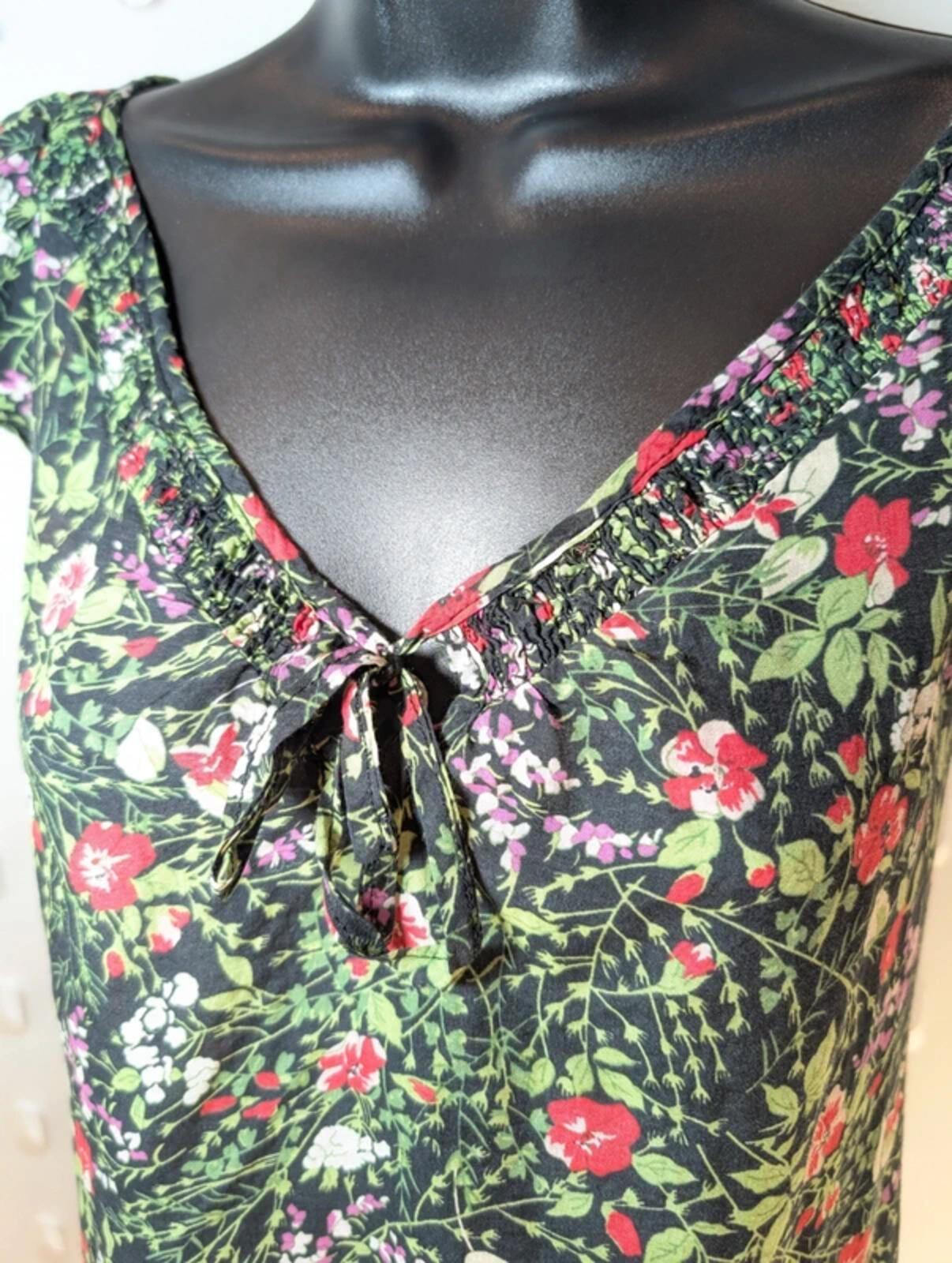 Black Ditsy Floral Blouse – Tie Neck Ruched Front – Lightweight – UK 8