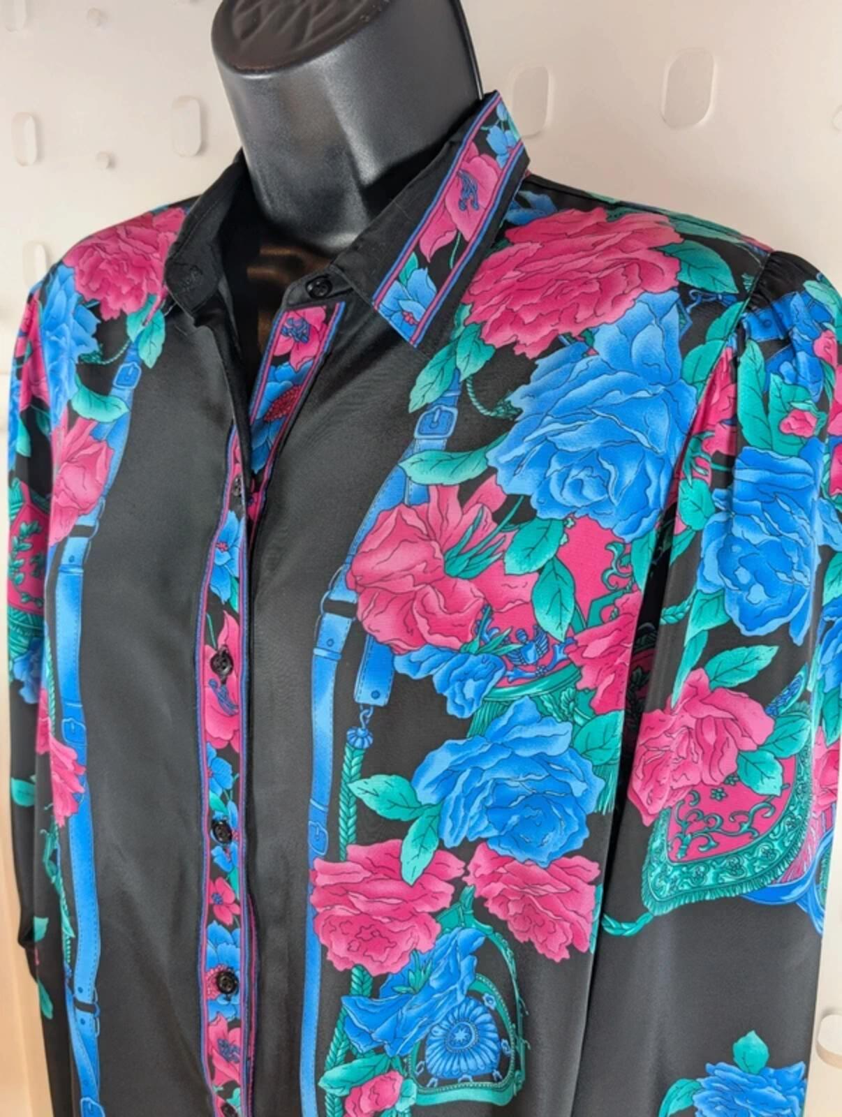 Dae Ho Vintage Floral Equestrian Blouse – Black – Puff Sleeve – UK 10/12